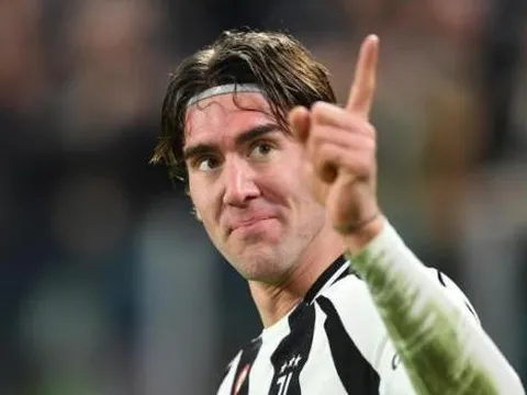 Juventus lỗ nặng vì Vlahovic, thương vụ trăm triệu USD gây thất vọng