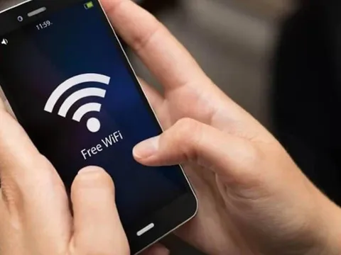 Điện thoại có nút "bí mật": Bắt Wifi siêu nhanh, không cần mật khẩu, không tốn 4G