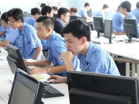 Những người làm công việc này sẽ được nhận thêm 5 triệu đồng mỗi tháng ngoài lương từ ngày 15/8/2025
