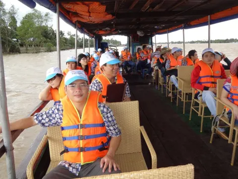 Từ Vụ Lật Tàu Vịnh Hạ Long: 5 bí quyết khi đi tàu phà trên biển, tránh những rủi ro có thể xảy ra