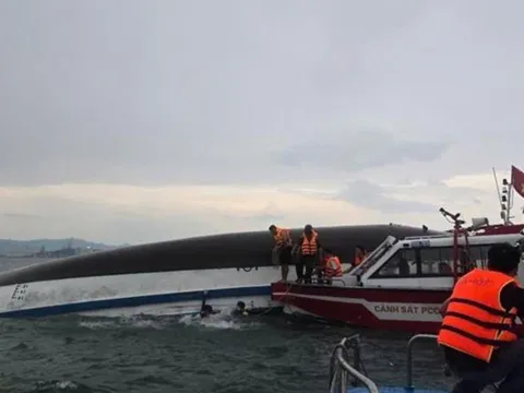 Cập nhật thương vong vụ lật tàu chở khách trên Vịnh Hạ Long tới 9h30 sáng hôm nay