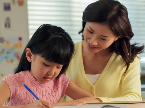 Cha mẹ biết “cho đi” 7 điều này, con cái lớn lên ưu tú vượt trội