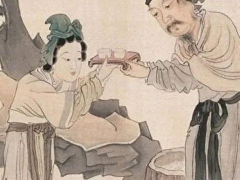 Cổ nhân cảnh báo: "Trai hai tai hứng gió, gái mắt sâu chân rung" là tướng xấu gì, có đúng không?