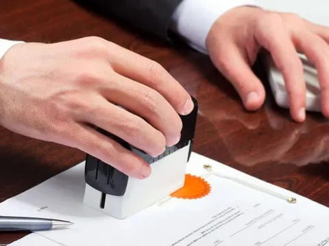 2 trường hợp công chứng viên từ chối công chứng di chúc nhà đất, là trường hợp nào?