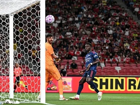 Tân binh ra mắt, Arsenal thắng tối thiểu AC Milan