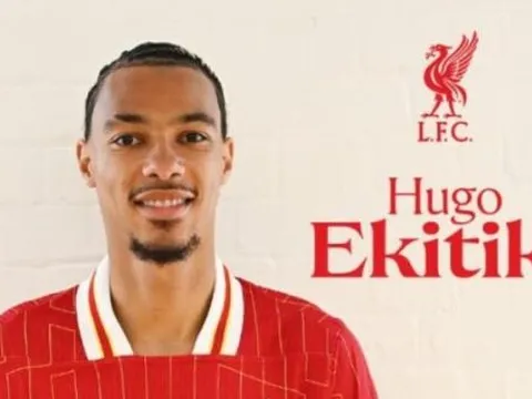 CHÍNH THỨC! Chi 79 triệu bảng, Liverpool chiêu mộ thành công Hugo Ekitike