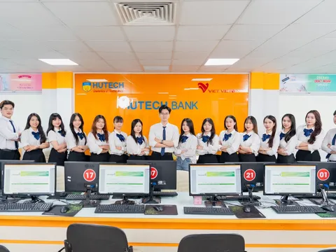Sinh viên Tài chính - Ngân hàng HUTECH: Học để làm chủ cuộc chơi tài chính