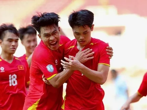 U23 Việt Nam thắng nhọc, Phạm Lý Đức bênh vực hàng công