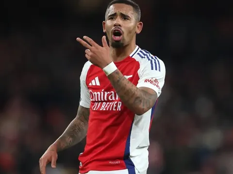 Gabriel Jesus có thể rời Arsenal, chơi cho kình địch cũ