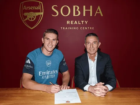 CHÍNH THỨC: Arsenal công bố bom tấn Gyokeres