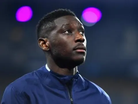 Chuyển nhượng sáng 28/7: Man United cạnh tranh Kolo Muani với Juventus; Liverpool chuẩn bị gửi đề nghị cho Isak