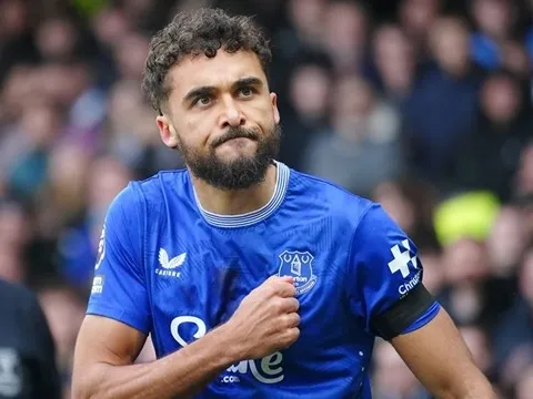 Đại chiến chuyển nhượng, Aston Villa đối đầu Newcastle và AC Milan vì Calvert-Lewin