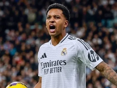Chuyển nhượng tối 28/7: Liverpool nhắm Rodrygo thay thế Diaz; Man City chi đậm vì Palmer