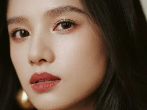 Phụ nữ 20 mong manh chờ người che chở, phụ nữ 40 mong manh là khổ mình khổ con