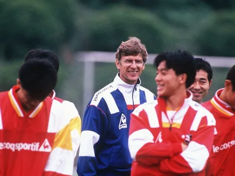 Chuyến du hành đến Nhật Bản: 18 tháng định hình nên huyền thoại Arsene Wenger