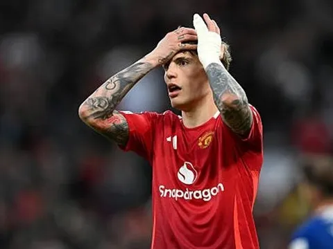 Romano: Garnacho sẽ rời Man United hè này