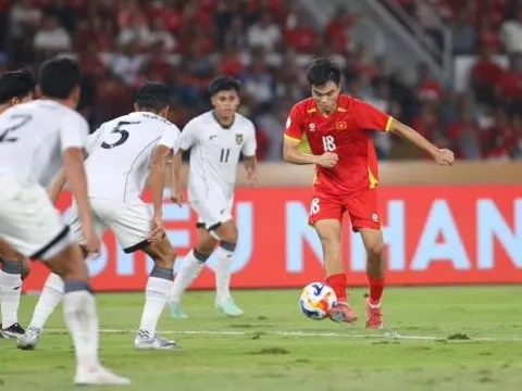 Tỏa sáng ở Bung Karno, Nguyễn Công Phương khẳng định vị thế ở U23 Việt Nam