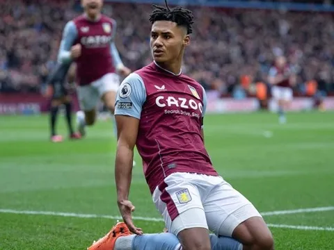 Chuyển nhượng sáng 30/7: MU ưu tiên Ollie Watkins; Arsenal dè dặt với Eberechi Eze