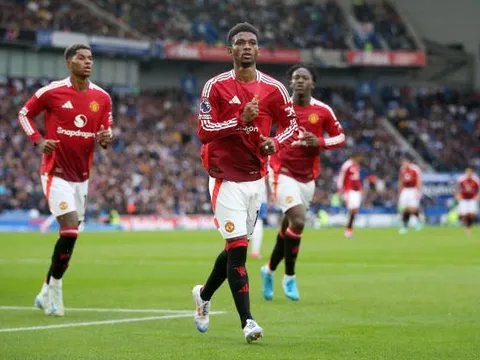 Wes Brown nêu tên cầu thủ MU có thể bùng nổ hơn cả Bruno Fernandes