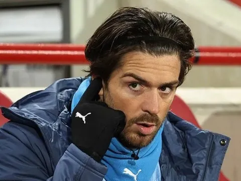 Man City đau đầu với Grealish