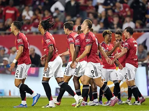 4 điểm nóng sau trận MU 4-1 Bournemouth