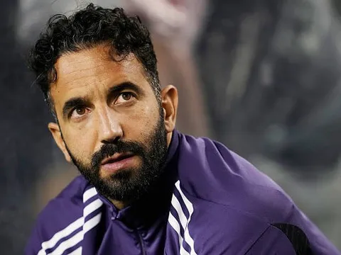 Man Utd "tự bắn vào chân mình" với sai lầm chuyển nhượng nghiêm trọng