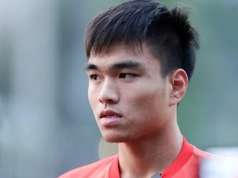 HLV Kim Sang-sik đặt niềm tin vào sự phát triển của Công Phương