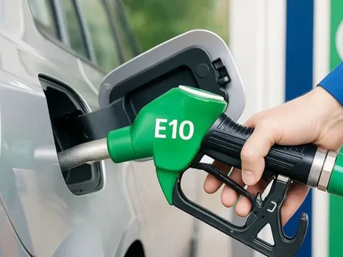 Xăng E10 được triển khai thí điểm từ ngày 1/8 là xăng gì? Có phải mọi loại xe xăng đều có thể dùng E10?