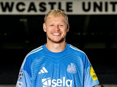CHÍNH THỨC! Aaron Ramsdale gia nhập Newcastle United