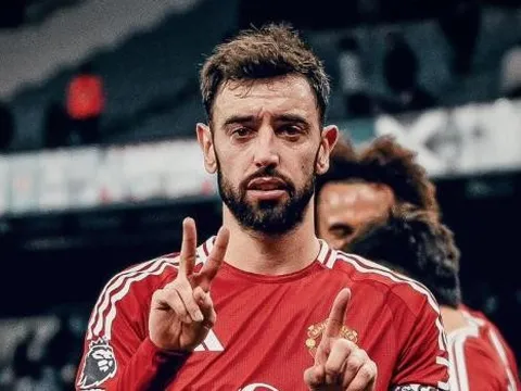 Fernandes từ chối Al Nassr, cam kết ở lại Man Utd