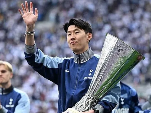 Chuyển nhượng tối 3/8: MU mở cửa bán Rasmus Hojlund; Kế hoạch thay Son Heung-min của Tottenham