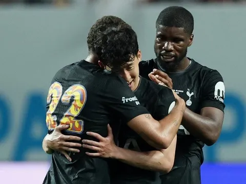 Tottenham hoà Newcastle, Son Heung-min chia tay đầy cảm xúc