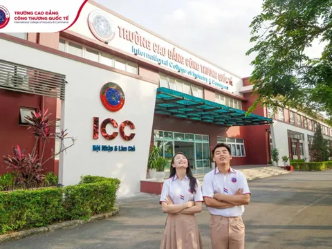 Khám phá phòng thực hành chuẩn “5 sao” của sinh viên Cao đẳng Công thương Quốc tế
