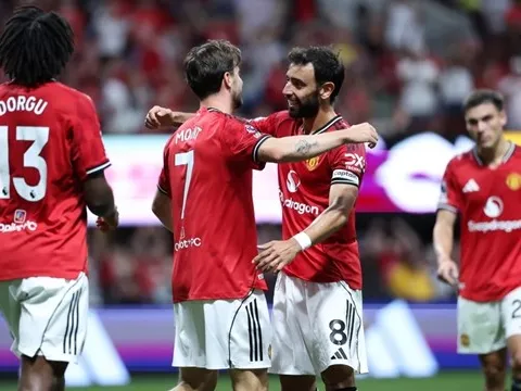 Thắng 100% tranh chấp, Mount chứng tỏ đẳng cấp giữa dàn sao mới của Man Utd