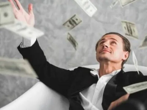 4 dấu hiệu nhận biết người giả giàu: đừng bị 'phông bạt' đánh lừa bởi vẻ bề ngoài