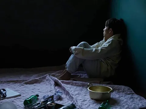 Hội chứng "Sống khép kín" - người trẻ châu Á muốn 'rút' khỏi thế giới