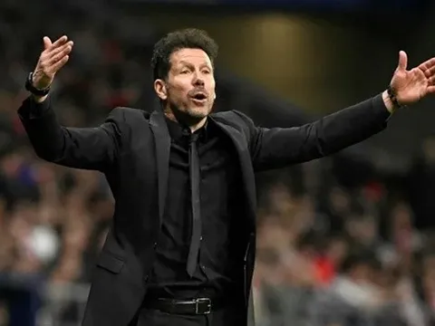 Atletico mùa 2025-26: Simeone cải tổ hàng phòng ngự