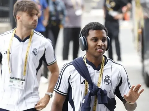 Tottenham 'nổ phát súng' đầu tiên, Real Madrid chốt giá bán Rodrygo