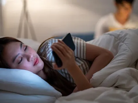 4 thói quen vào ban đêm làm tăng nguy cơ bị đột quỵ