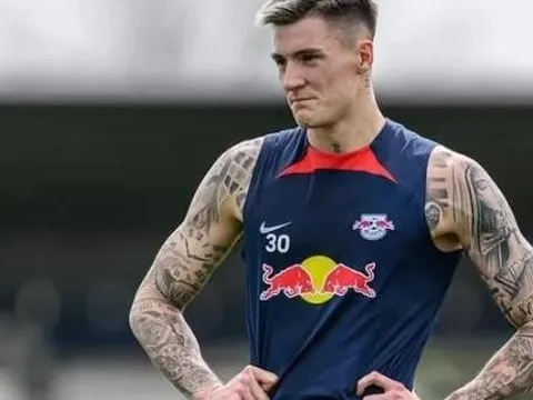 Sesko chờ Man United, Leipzig xác nhận anh tập riêng