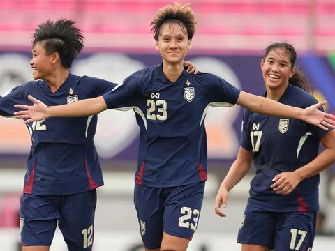 Thắng đậm Indonesia 7-0, HLV Futosi Ikeda hài lòng với màn ra quân