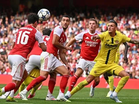 Arsenal 2-3 Villarreal: Tân binh ghi bàn; Tàu ngầm vàng bùng nổ