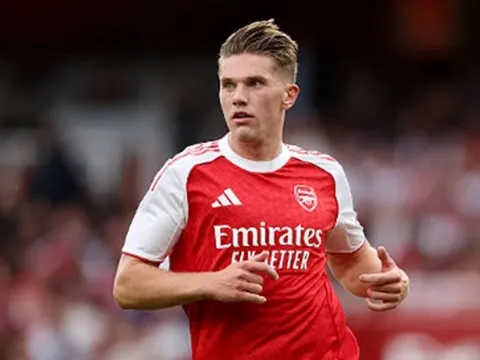 Arsenal thua trận, Arteta nói gì về Gyokeres?