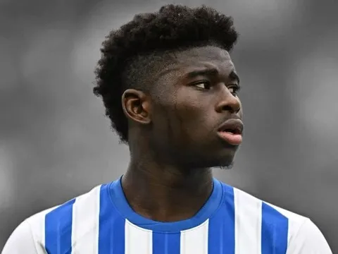 Chuyển nhượng sáng 7/8: MU chiêu mộ Carlos Baleba; Kovacic cam kết tương lai với Man City