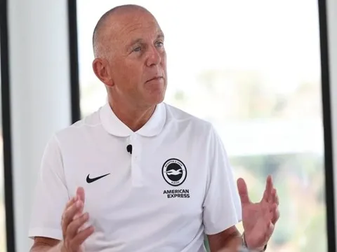 CHÍNH THỨC: Lãnh đạo Brighton lên tiếng về tin đồn MU hỏi mua Carlos Baleba
