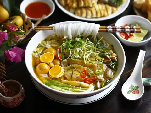 Cách làm phở gà ngon tại nhà