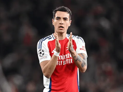 Không được ra sân trước Athletic, Kiwior đứng trước viễn cảnh chia tay Arsenal