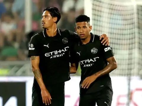 Tijjani Reijnders: Lời giải hoàn hảo cho bài toán Rodri tại Man City?