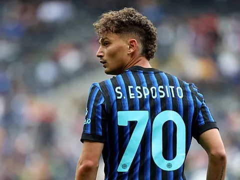 Thương vụ Sebastiano Esposito: Canh bạc của Cagliari và chiến lược của Inter