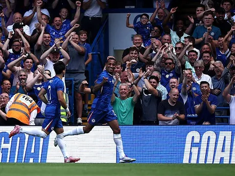 Chelsea hủy diệt AC Milan trong ngày các tân binh bùng nổ